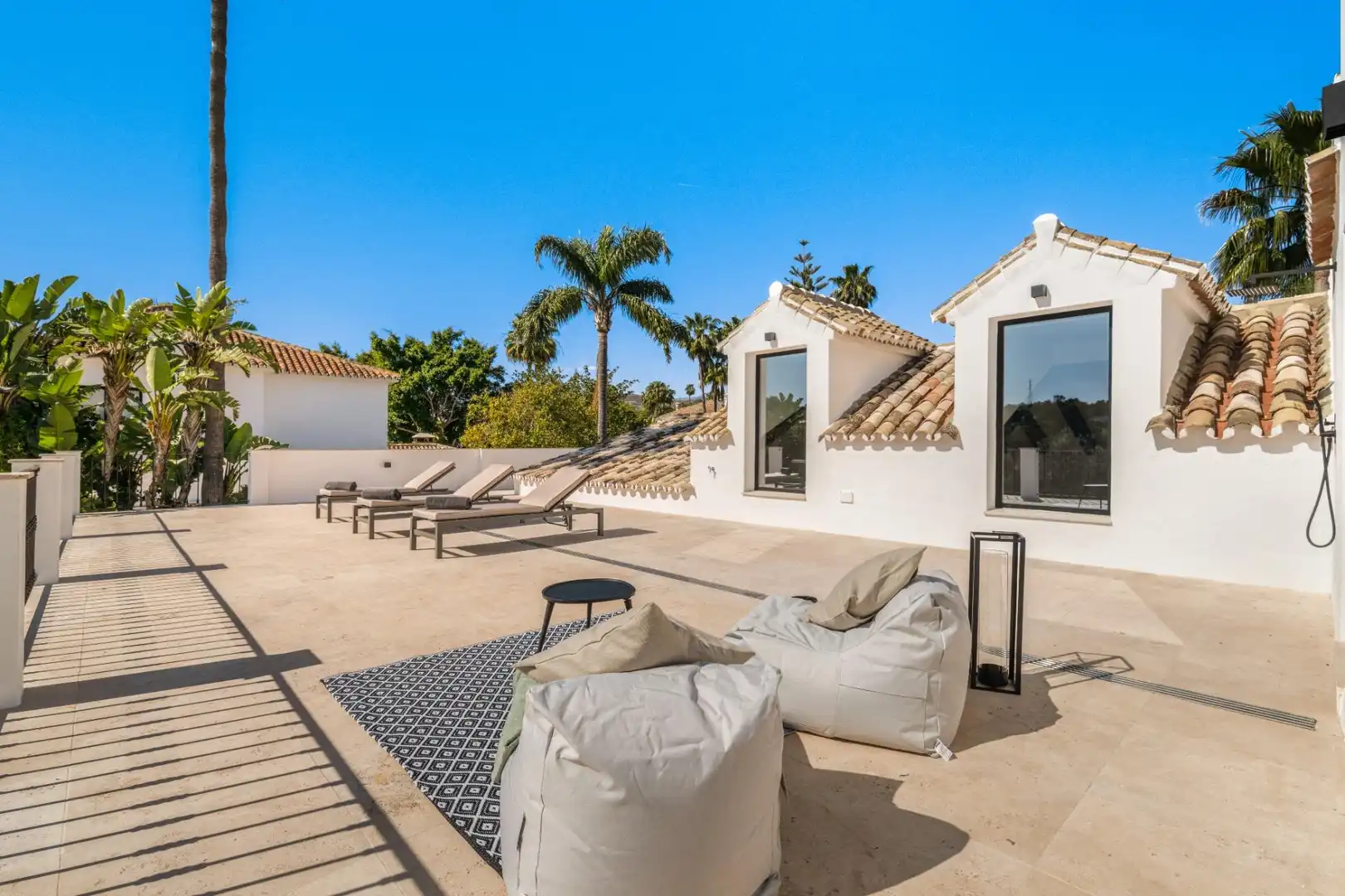 Villa mit Pool zum Verkauf in Nueva Andalucía, imagen 26