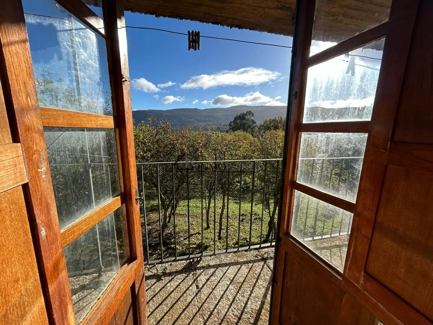Vista exterior de Casa o xalet en venda en Cerdedo amb Jardí privat