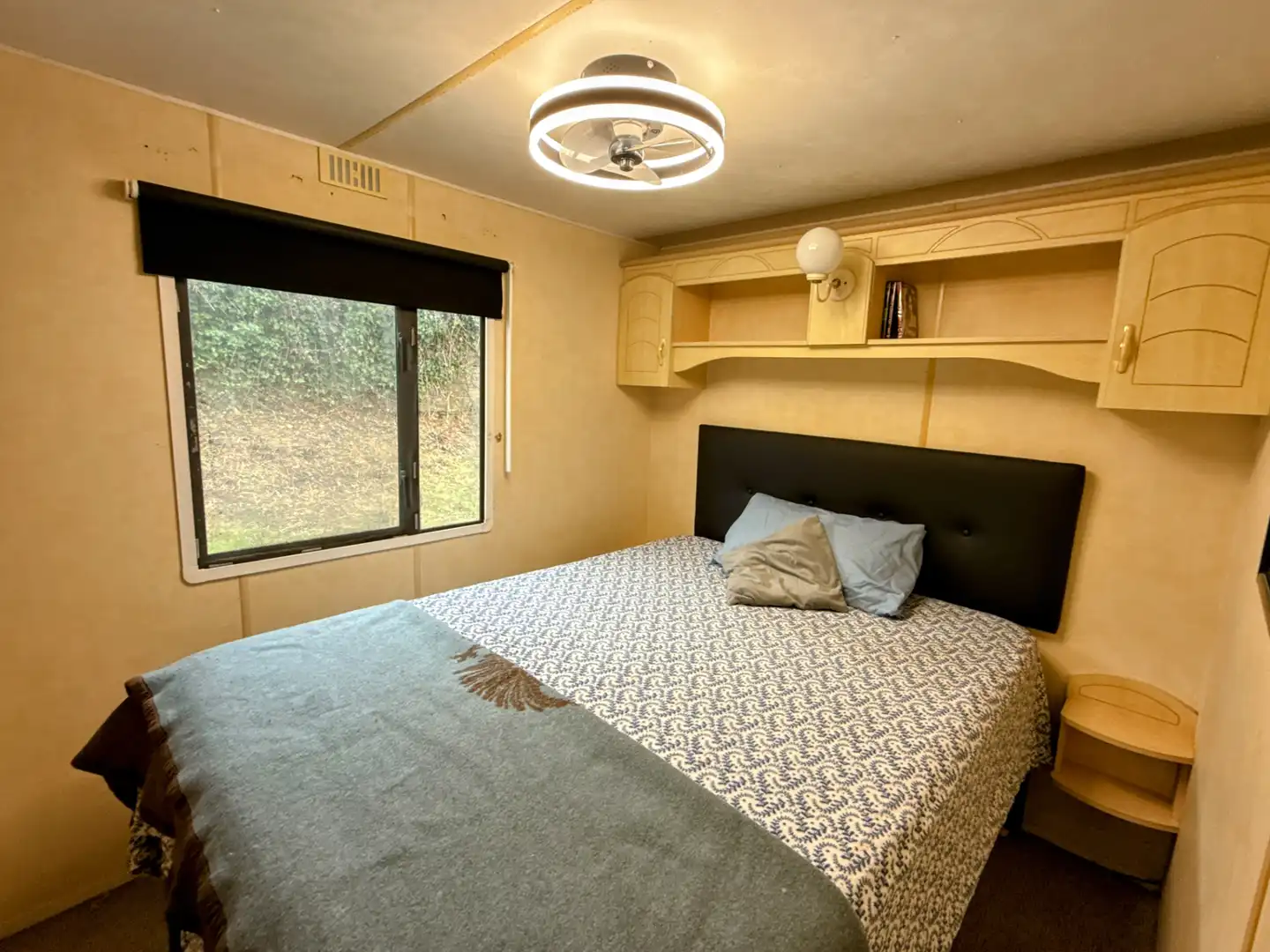 Habitación de Finca rústica en venta en Ponteceso con Calefacción y Amueblado