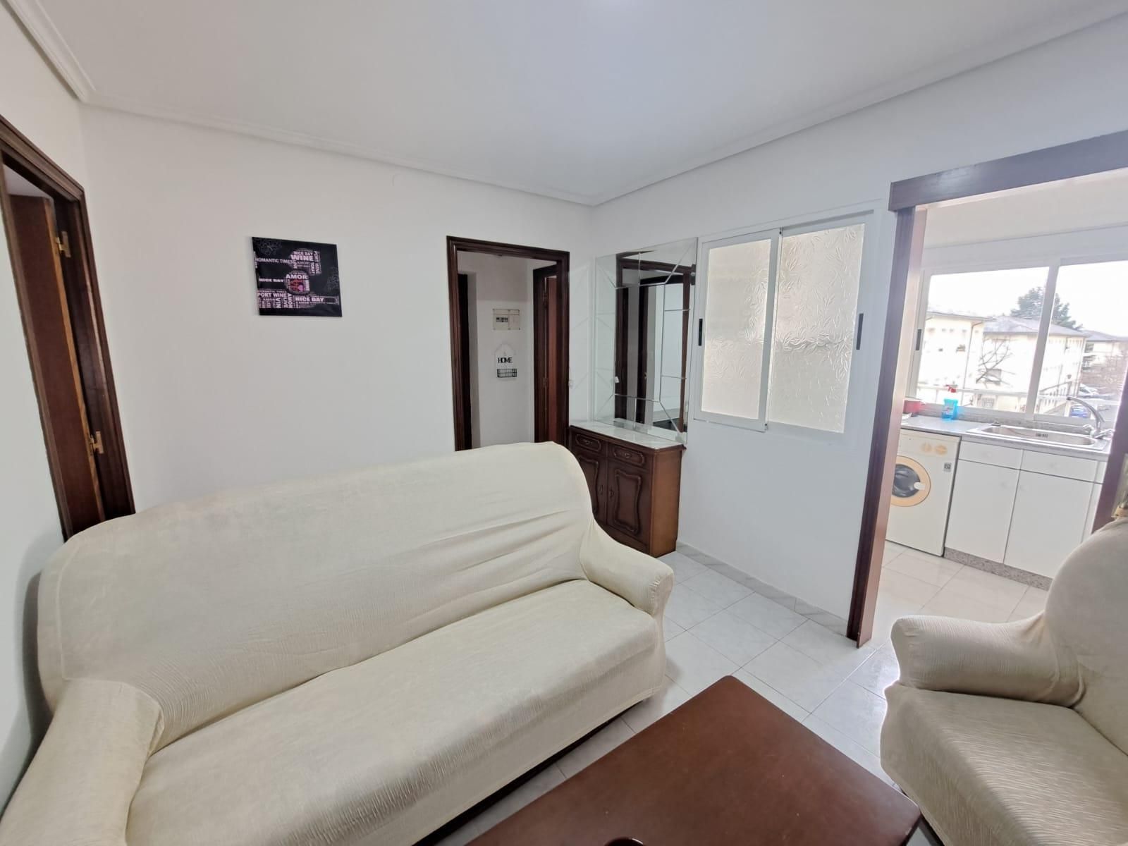 Apartament de lloguer a Flores de Sil - La Placa