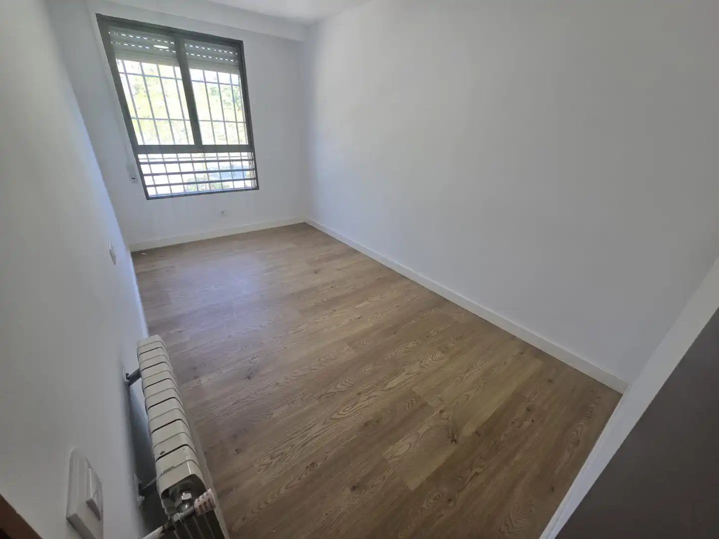 Schlafzimmer von Wohnung zur Miete in Valencia mit Klimaanlage, Heizung und Ofen