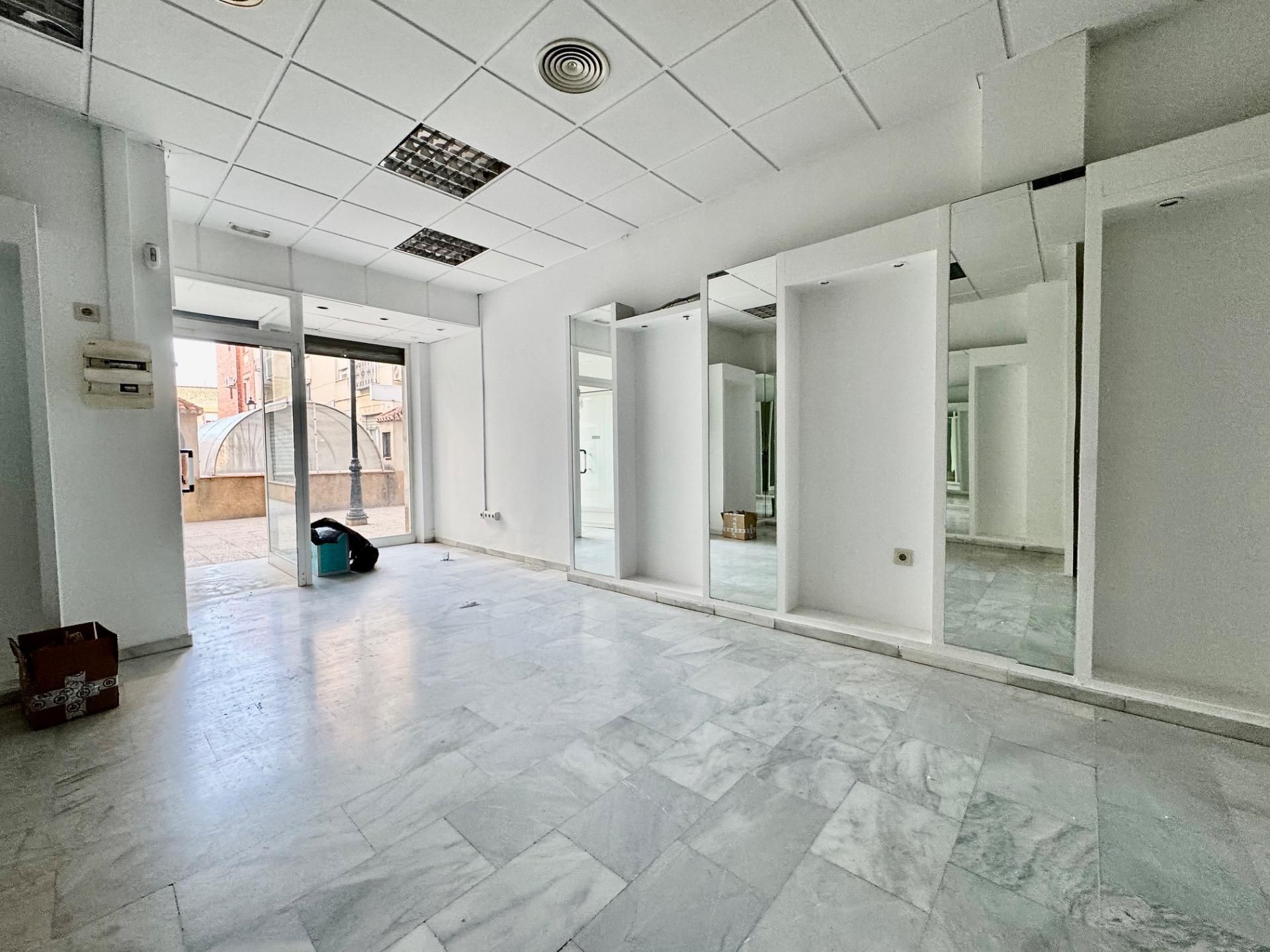 Premises to rent in Calle San Ramón, San Cayetano