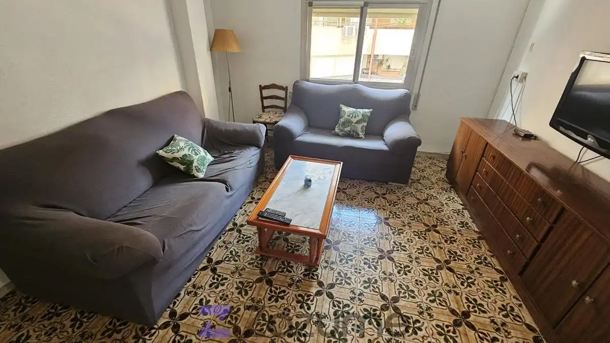 Flat for rent in Calle Pintor Joaquín, San Antón