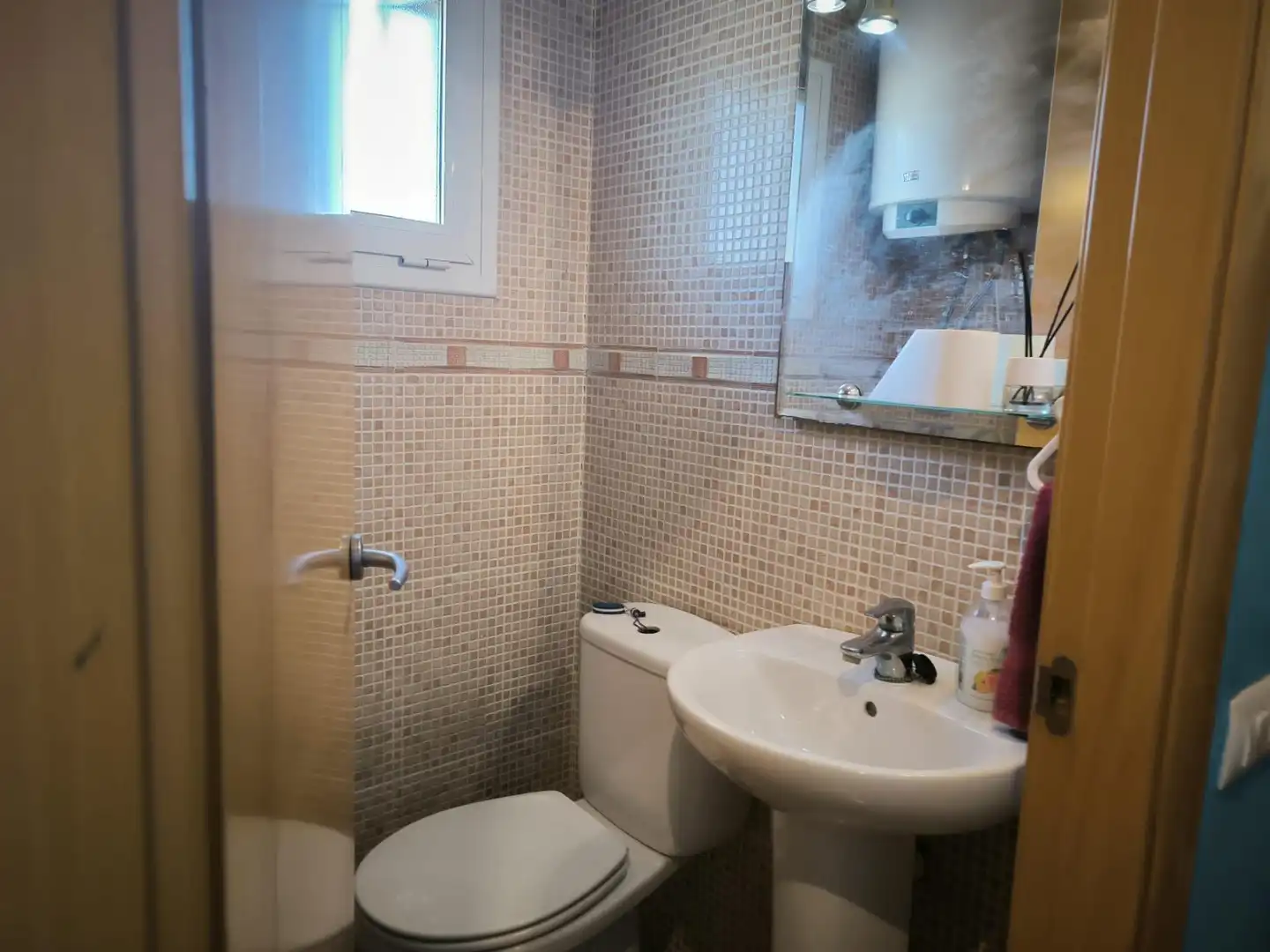 Baño de Local en venta en El Vendrell con Aire acondicionado