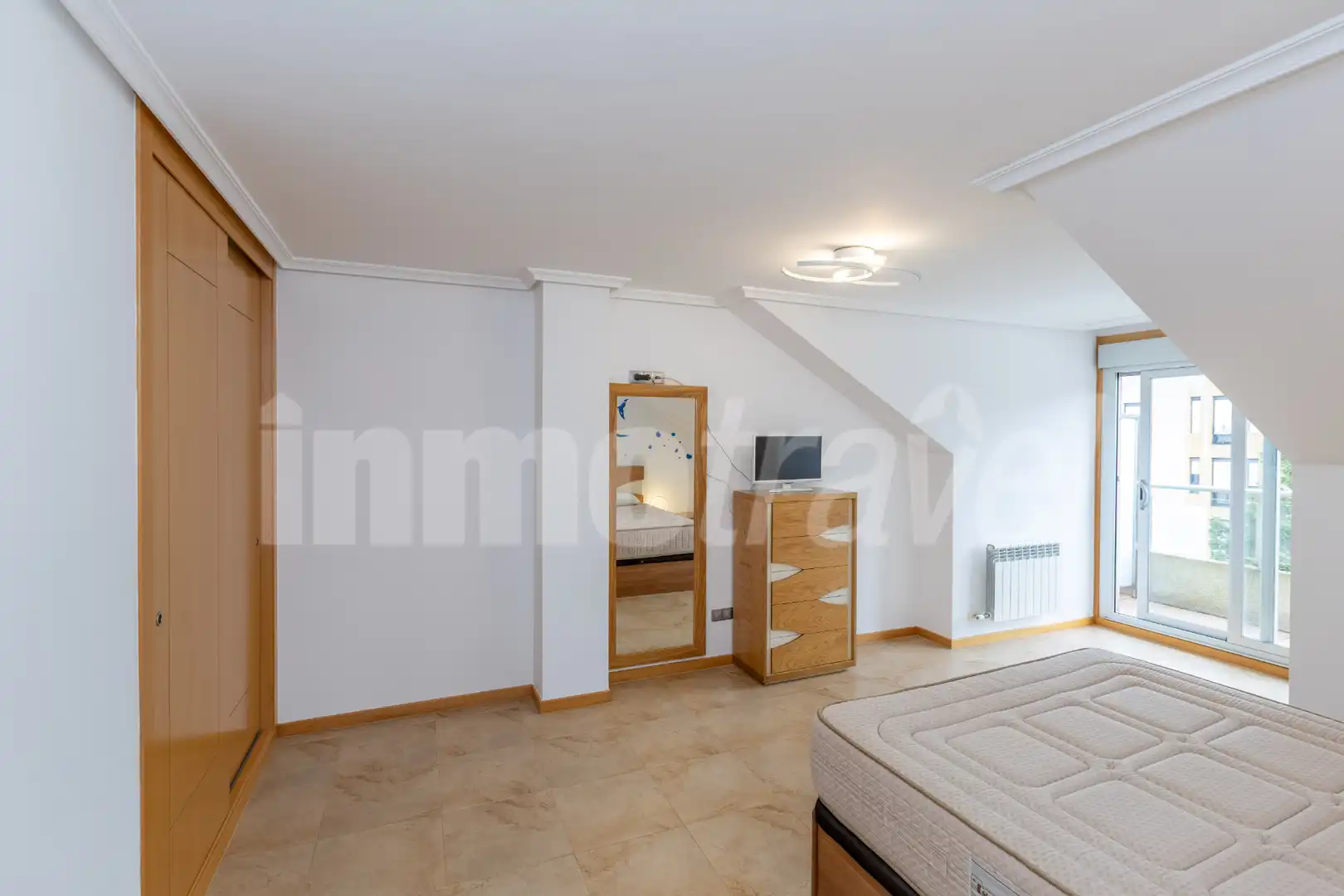 Bedroom of Attic for sale in Sanxenxo  with Air Conditioner, Heating and Terrace