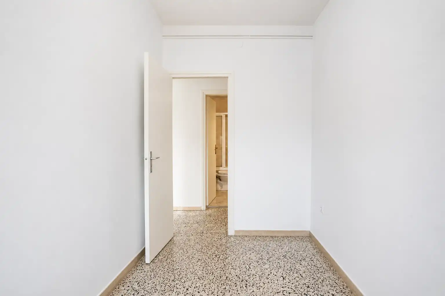 Piso en venta en Esplugues de Llobregat con Calefacción y Balcón
