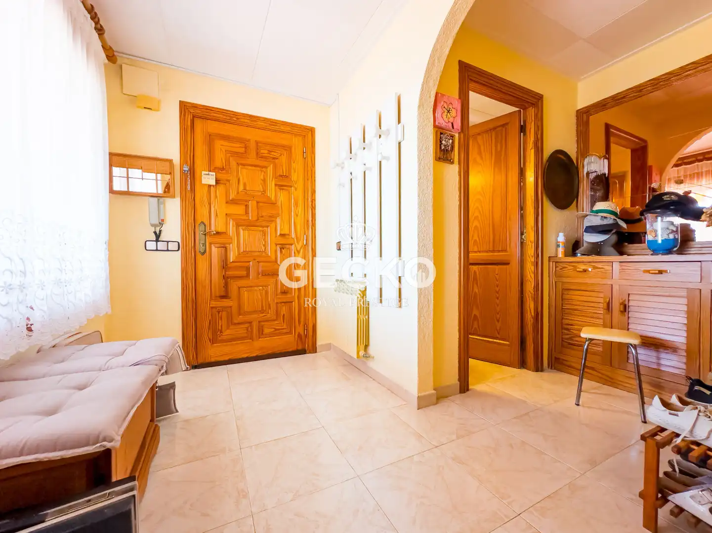 Vista exterior de Casa o xalet en venda en Lloret de Mar amb Calefacció, Jardí privat i Terrassa