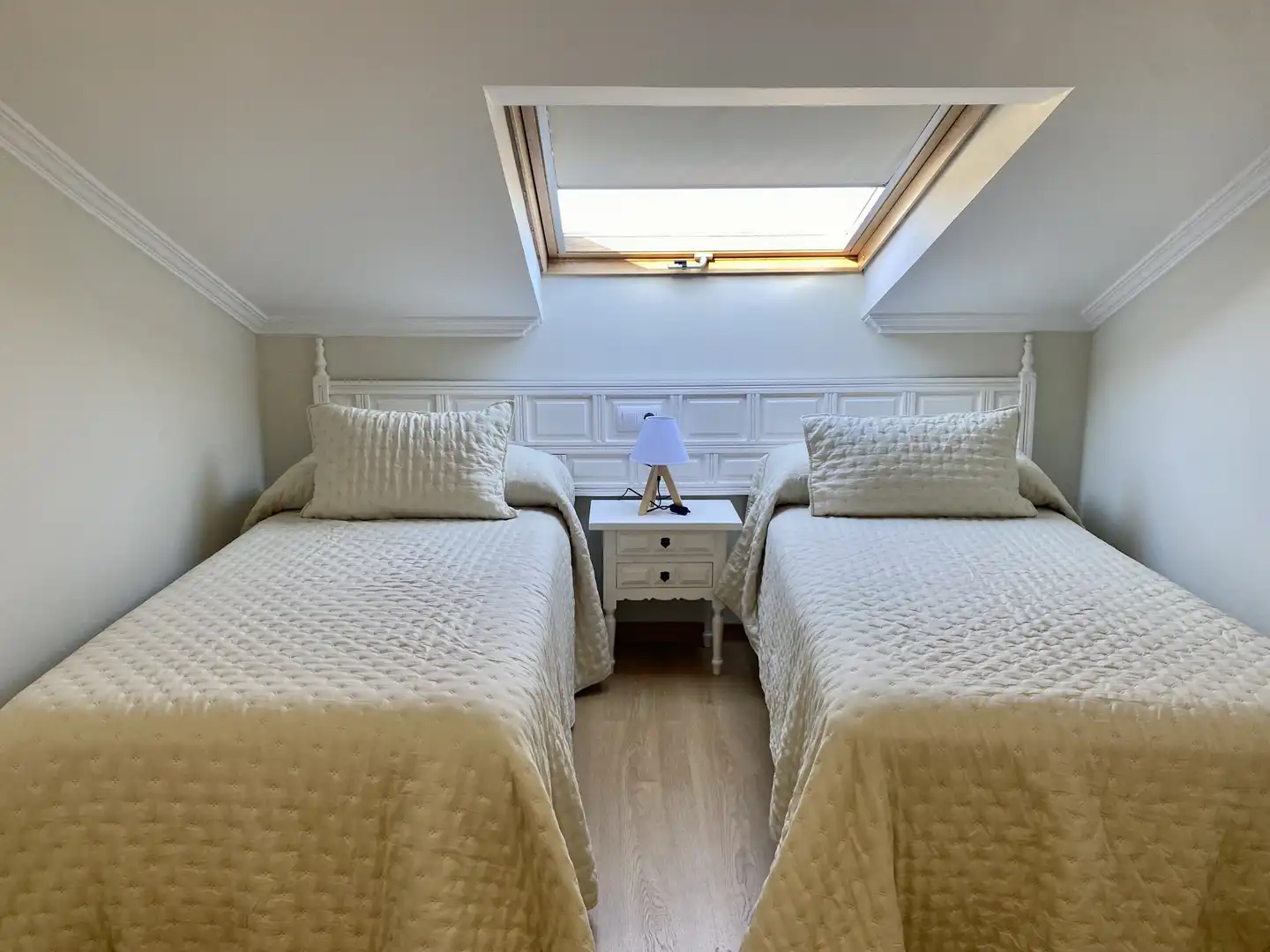 Habitación de Casa o chalet de alquiler en O Grove   con Amueblado, Horno y Lavadora