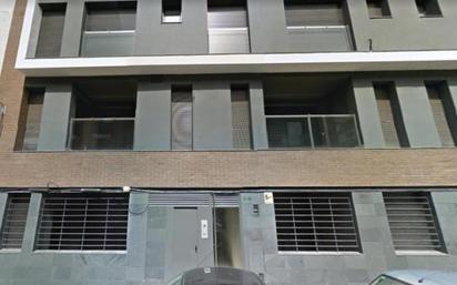 Vista exterior de Planta baixa en venda en La Llagosta amb Terrassa i Balcó