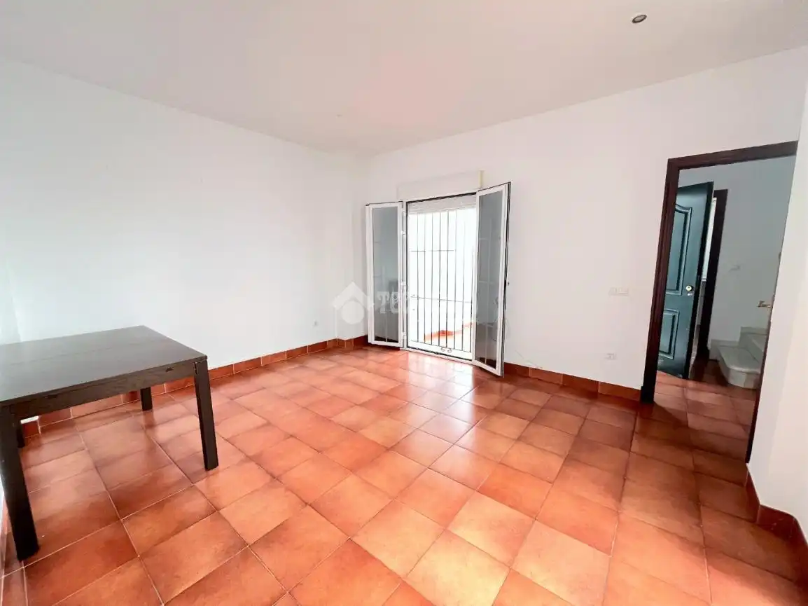 Casa adosada en venda en San Fernando amb Terrassa i Balcó