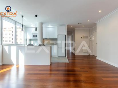 Living room of Flat to rent in  Madrid Capital  with Air Conditioner and Terrace