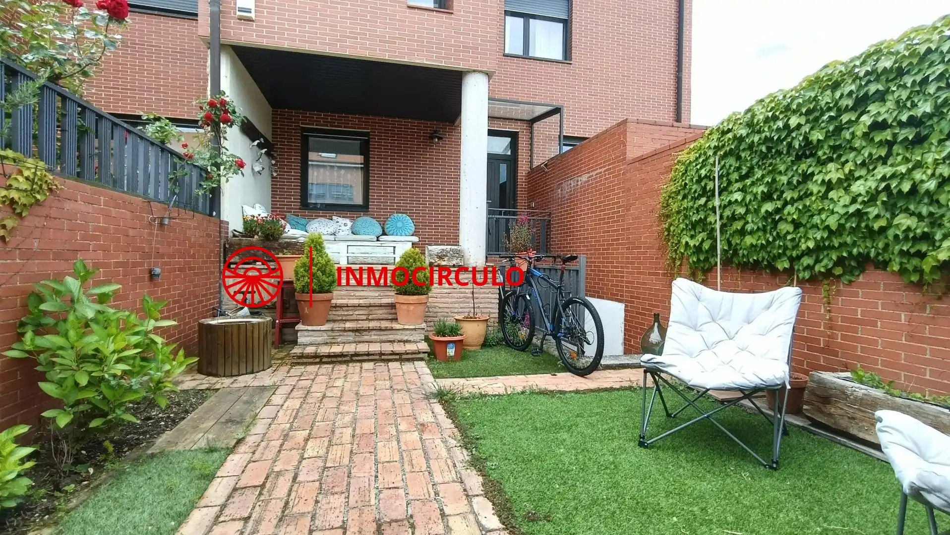 Garden of Detached homes for sale in Burgos  with Heating, Private garden and Terrace