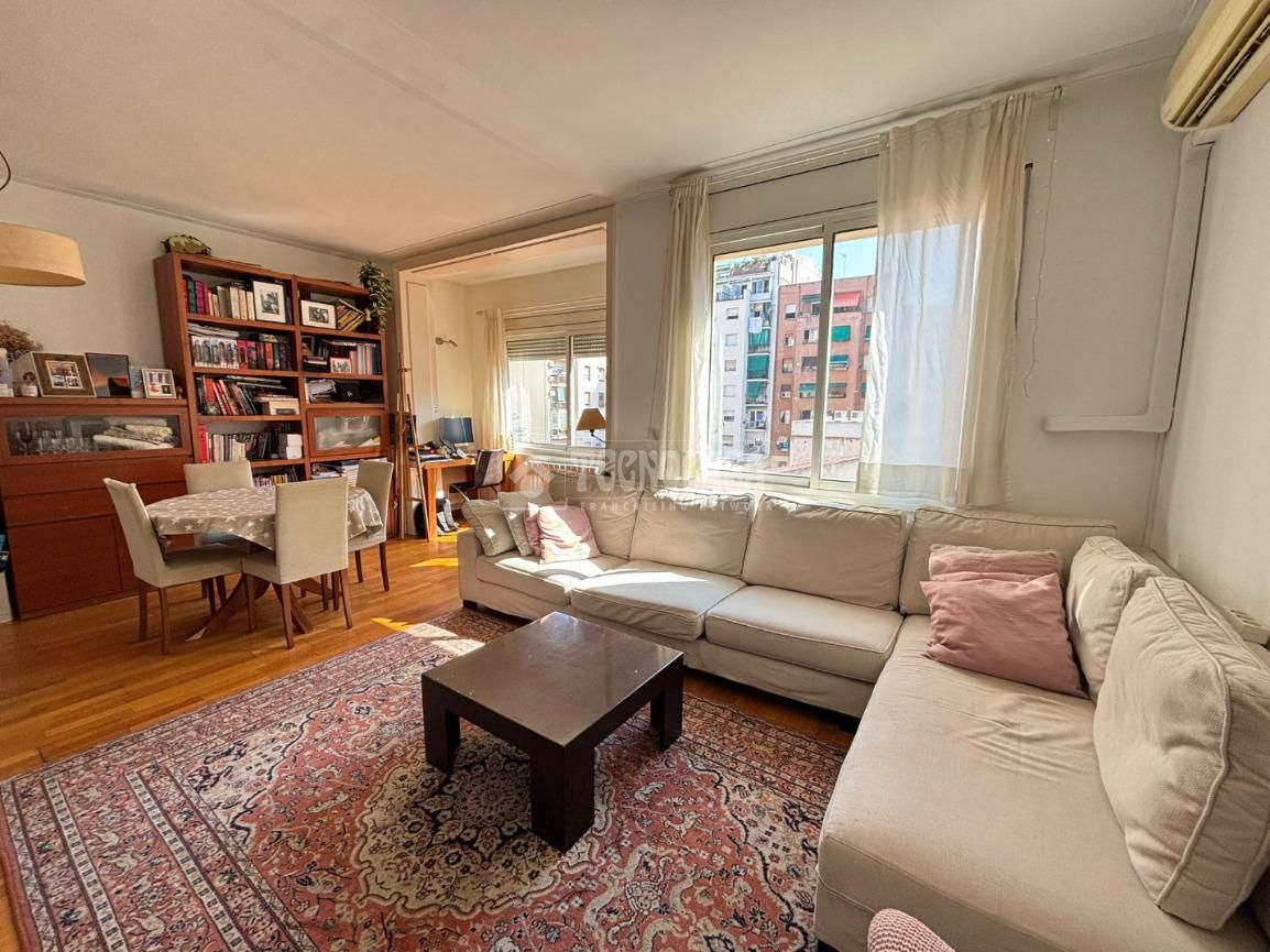 Flat for sale in Sagrada Família, Eixample