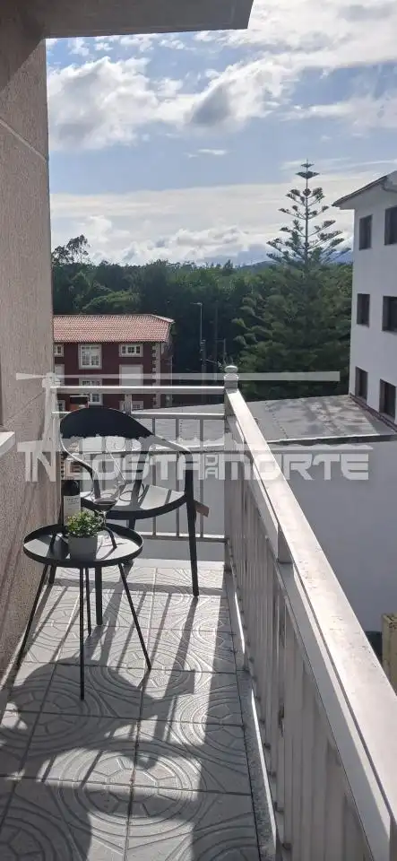 Terrassa de Pis en venda en Mazaricos amb Calefacció, Parquet i Moblat