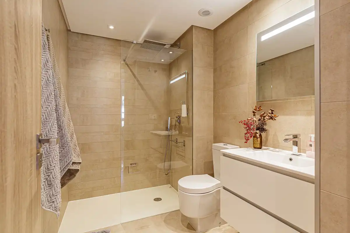 Apartment with pool for sale in Benahavís pueblo, imagen 9