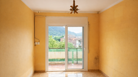 Foto 2 de Pis en venda a Olot, Girona