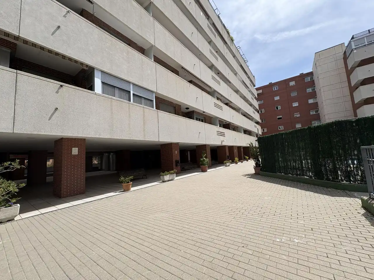 Parking of Flat for sale in Madrid  with Air Conditioner, Heating and Terrace