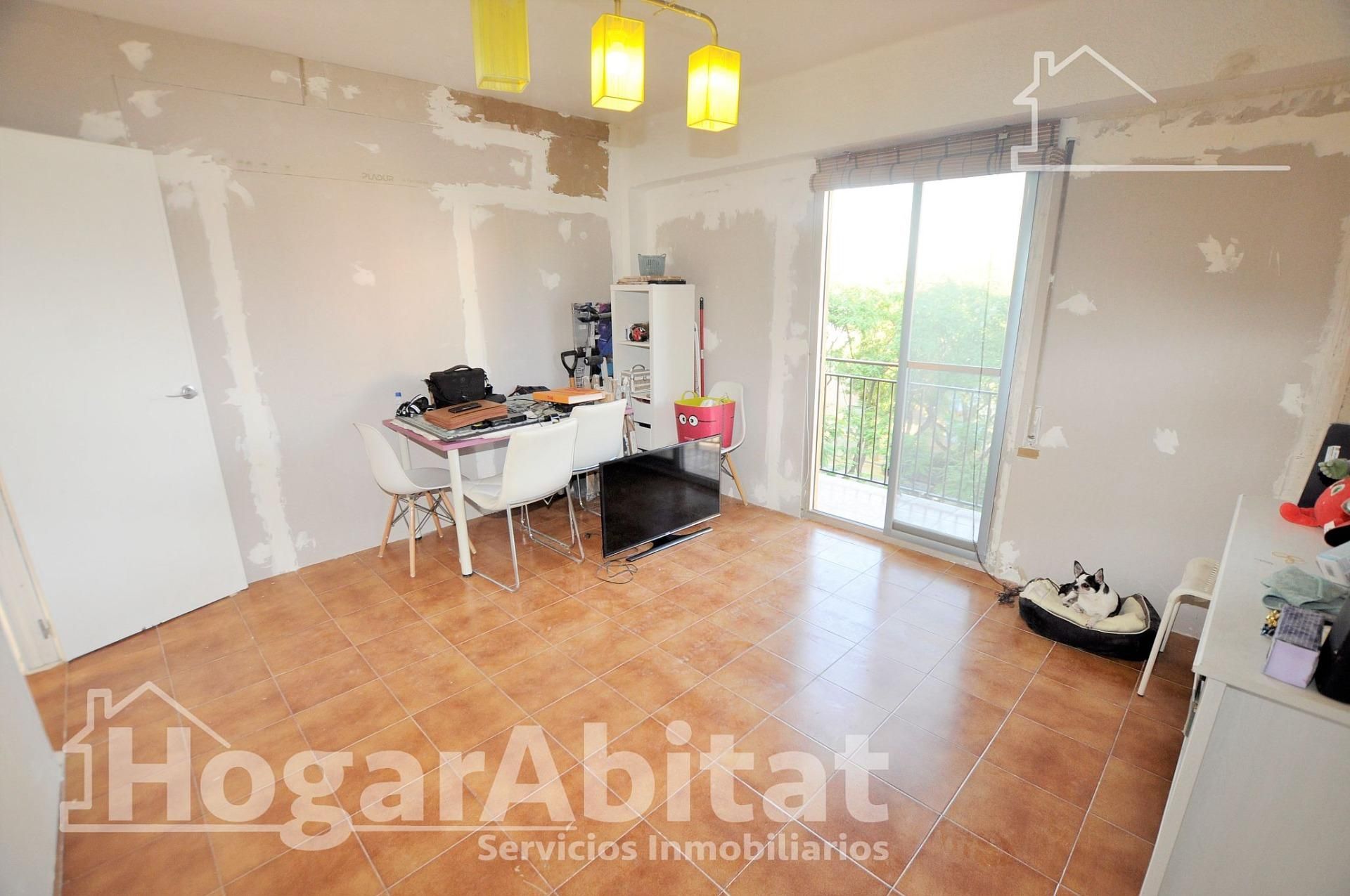 Habitación de Piso en venta en Aldaia con Balcón