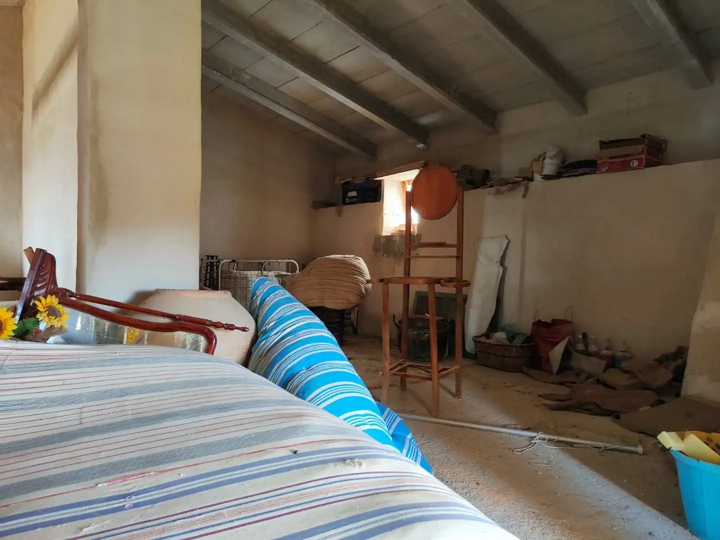 Schlafzimmer von Country house zum Verkauf in Búger