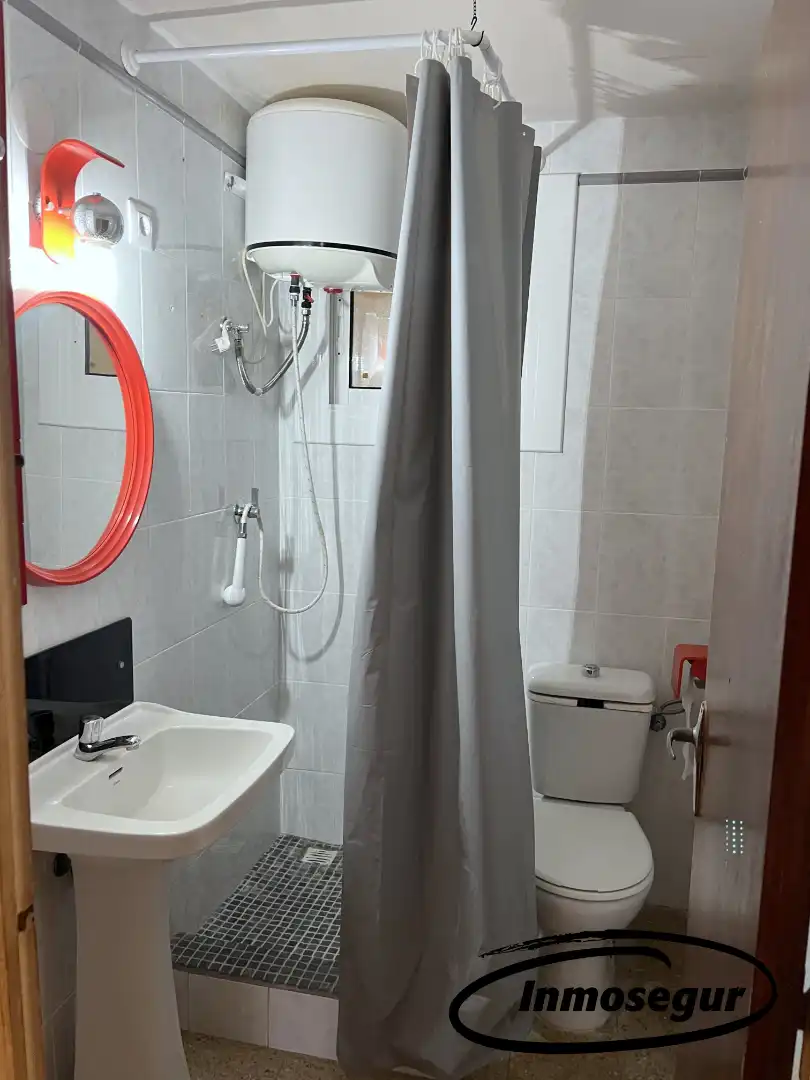 Bany de Pis en venda en Tarragona amb Terrassa, Moblat i Forn