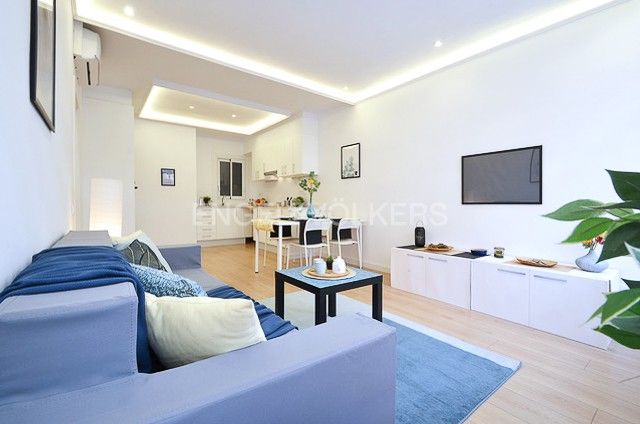 Sala d'estar de Apartament en venda en  Barcelona Capital amb Aire condicionat, Calefacció i Parquet