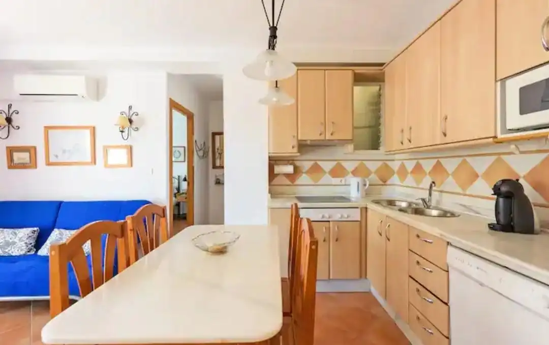 Mini appartamento con terrazza in affitto a Avenida de Carlota Alessandri, imagen 6