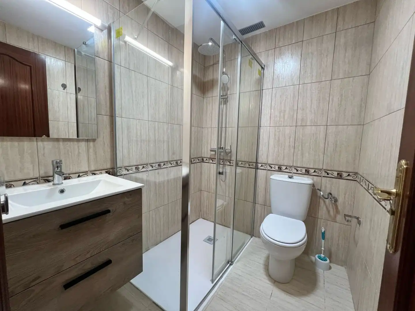 Bany de Apartament en venda en Arona amb Terrassa i Moblat