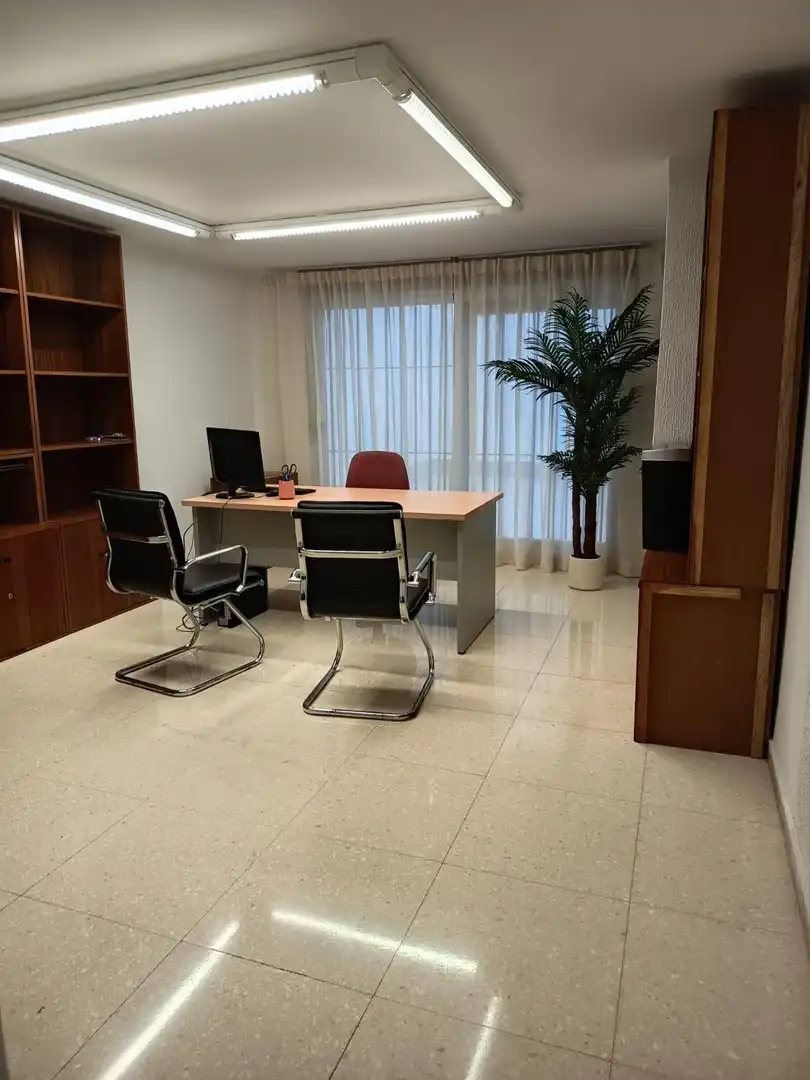 Bureau avec ascenseur à louer à Paseo de les Germanías, imagen 5