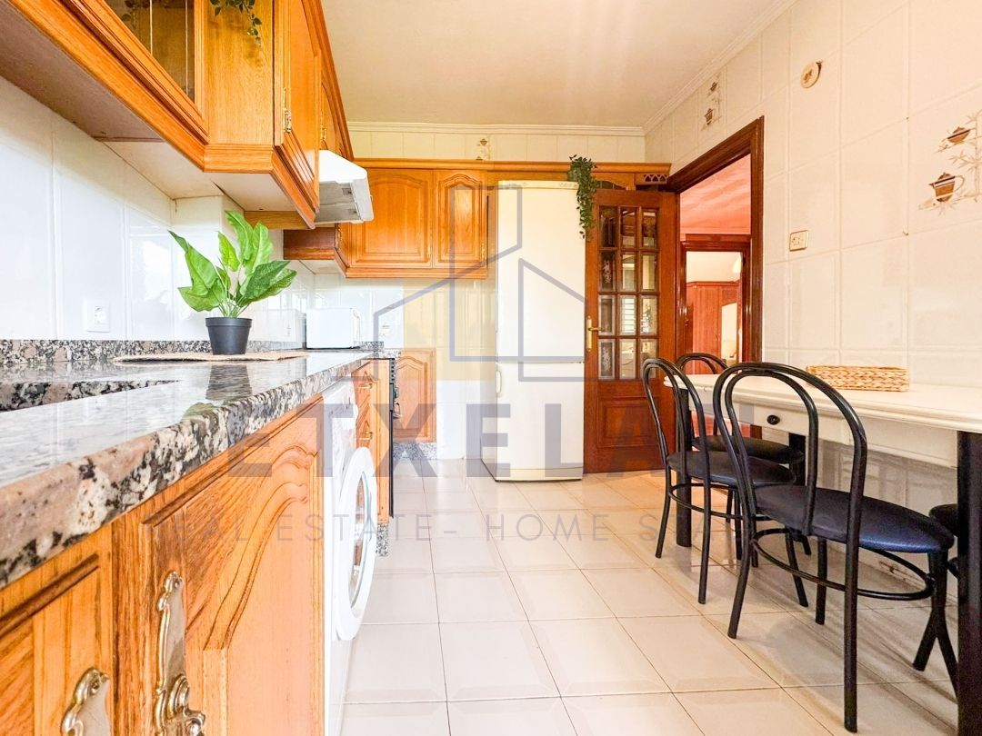 Kitchen of Flat for sale in Elorrio  with Heating, Storage room and Furnished
