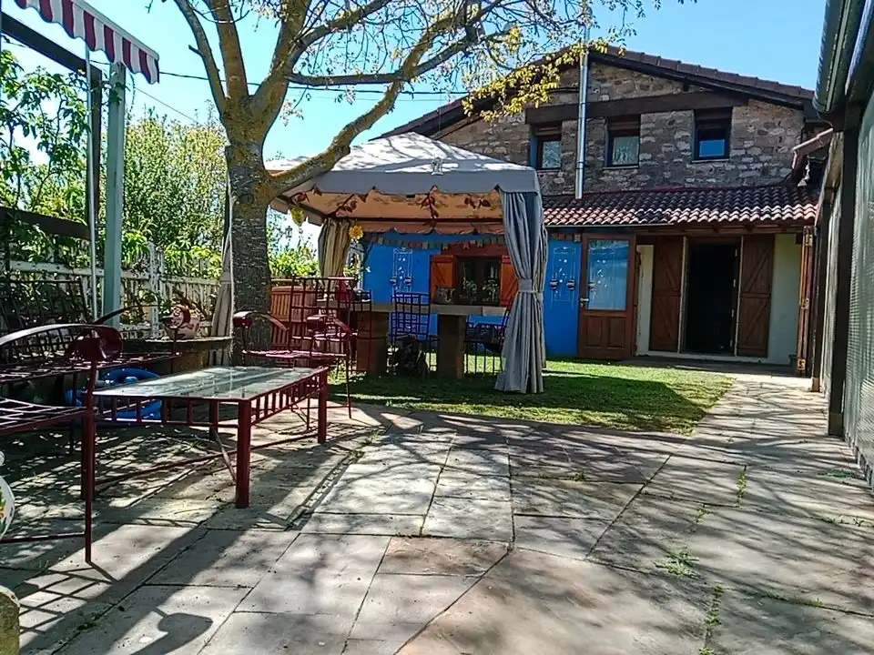 Terraza de Casa o chalet en venta en Hermandad de Campoo de Suso con Terraza, Piscina y Amueblado