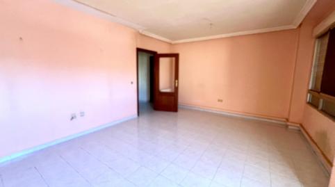Photo 2 of Flat for sale in Avenida Avenida de Dolores Ibárruri, Zona Norte - Hospital - Urbanizaciones, Cáceres