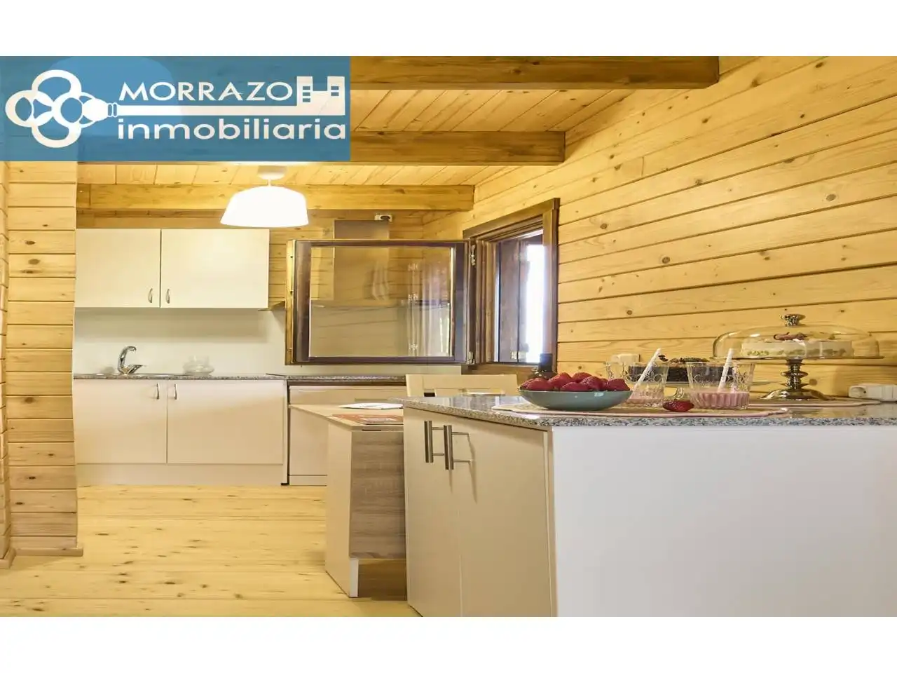 Cuina de Casa o xalet en venda en Bueu amb Calefacció, Terrassa i Moblat