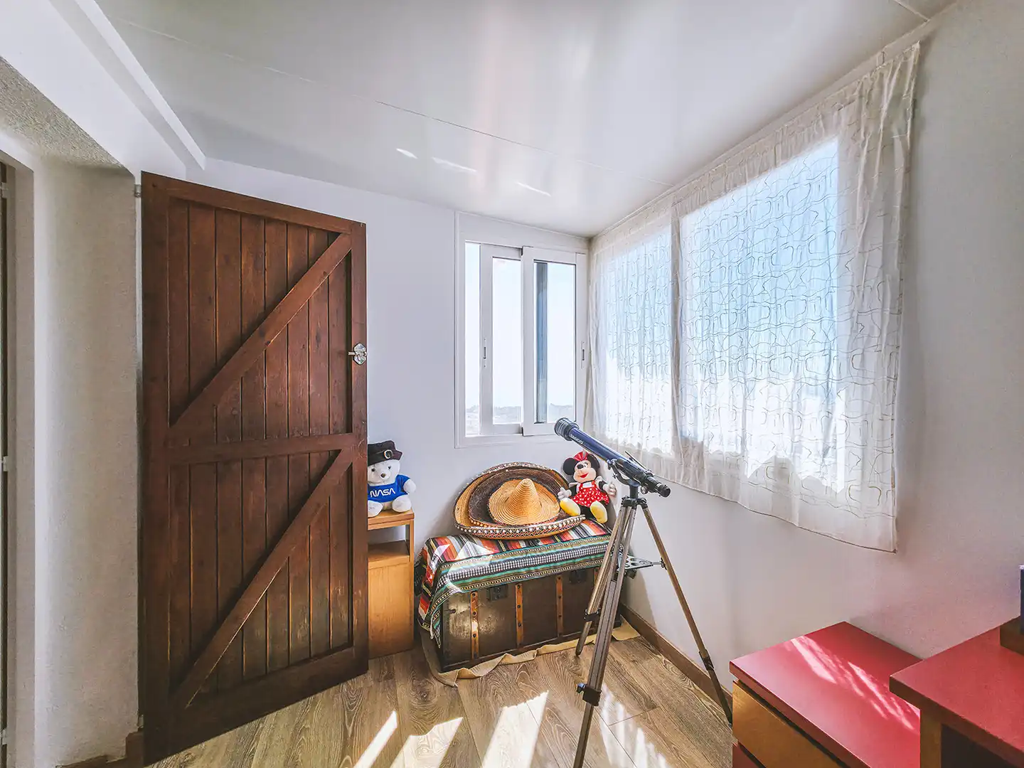 Schlafzimmer von Haus oder Chalet zum Verkauf in Sant Cebrià de Vallalta mit Heizung, Privatgarten und Terrasse