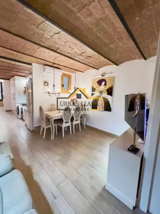 Menjador de Dúplex en venda en Barcelona amb Aire condicionat, Calefacció i Parquet