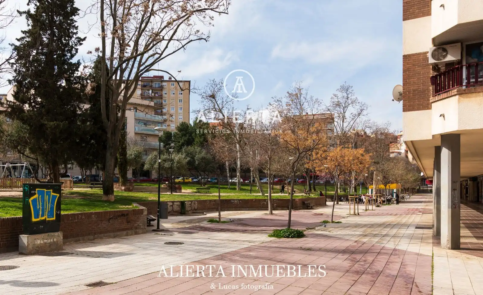 Exterior view of Flat for sale in Zaragoza  with Heating, Terrace and Swimming Pool