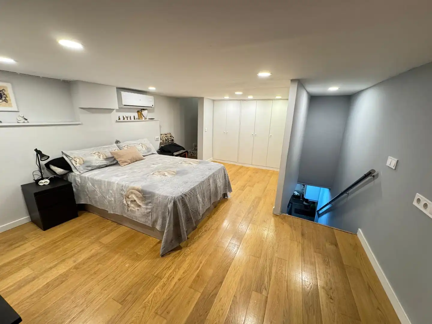 Planta baja en venta en L'Hospitalet de Llobregat con Aire acondicionado