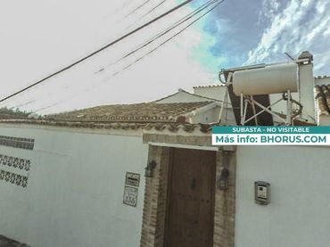 Casa amb piscina en venda a ALMENDROS 135