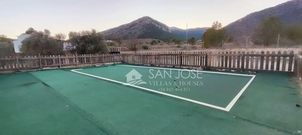 Terrassa de Casa o xalet en venda en Monóvar  / Monòver amb Calefacció, Traster i Piscina