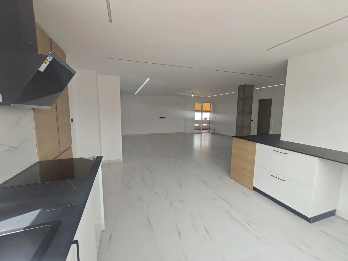 Kitchen of Flat for sale in Petrer  with Terrace and Balcony