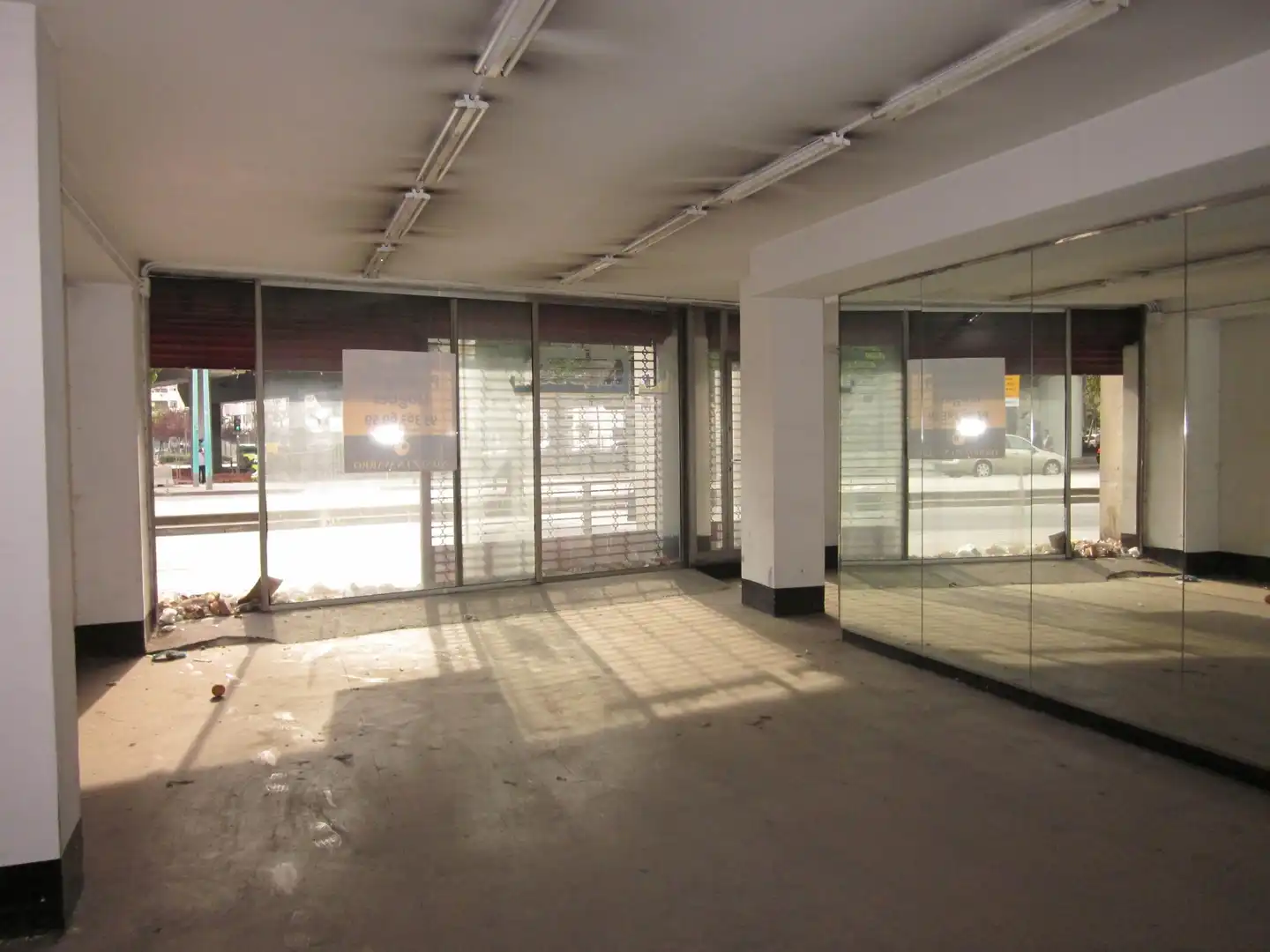 Local comercial en alquiler en AVENIDA ALFONSO XIII 364, imagen 3