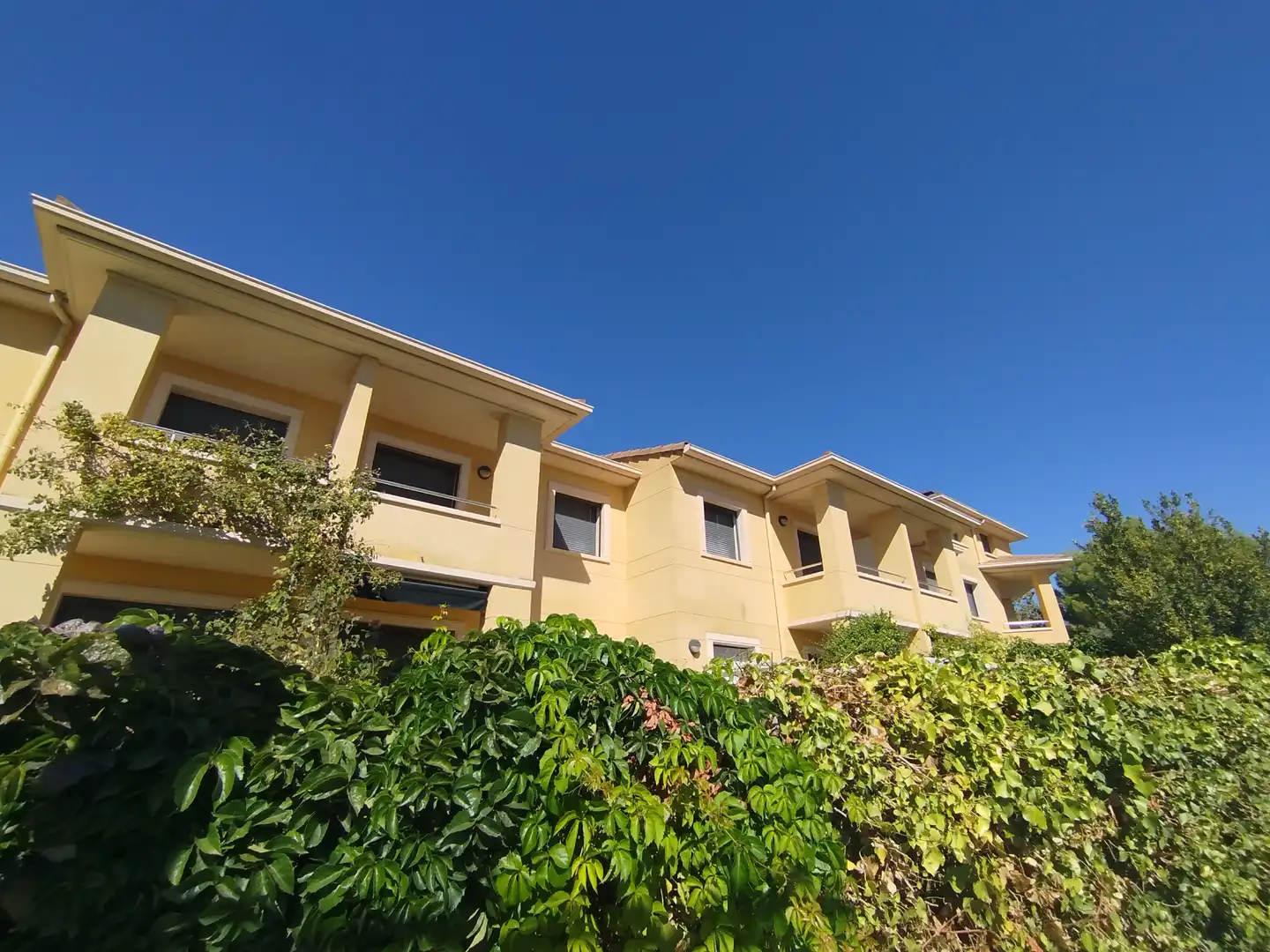 Casa a schiera con terrazza in vendita a Calle Paraiso Ag. Bolea