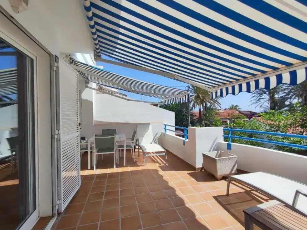 Apartamento con piscina en venta en Carretera de les Marines a Dénia, imagen 3