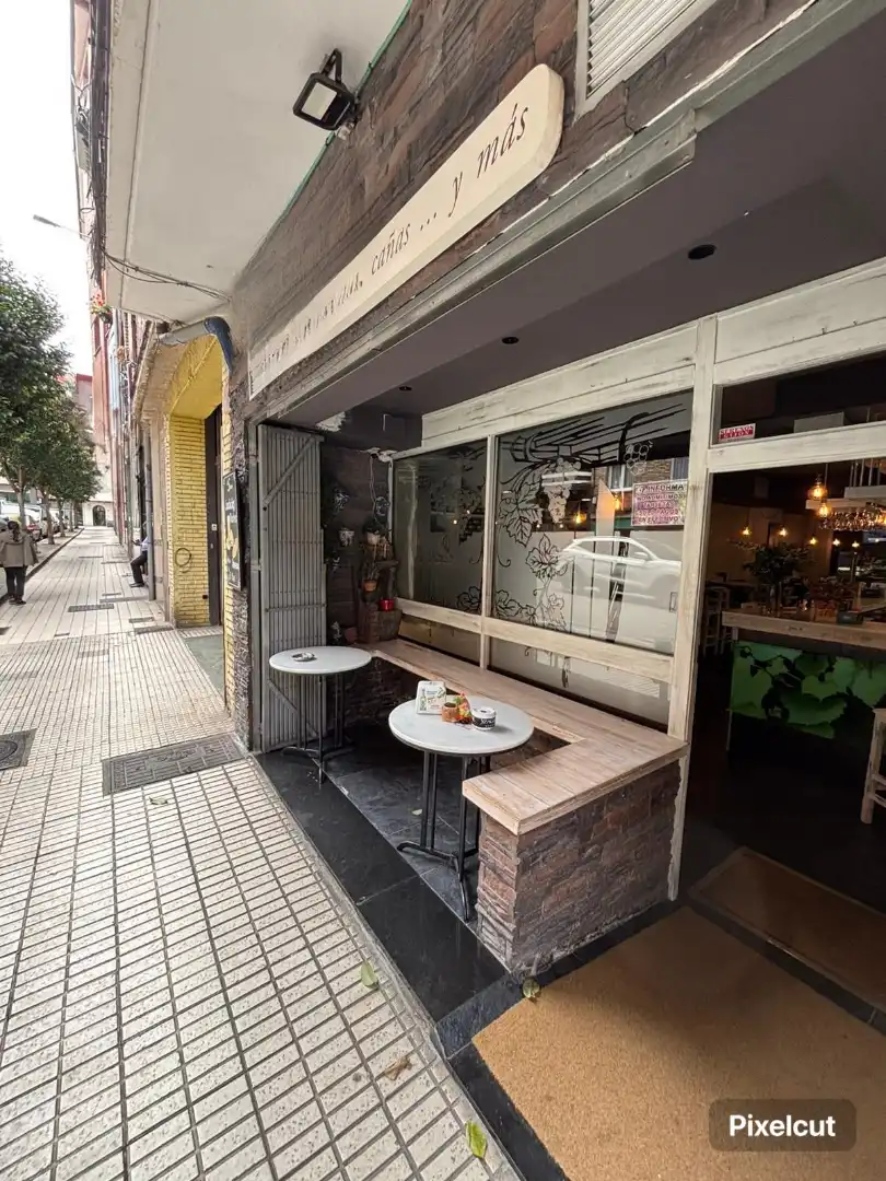 Gewerbefläche zum Verkauf in Calle Alfonso I, imagen 7