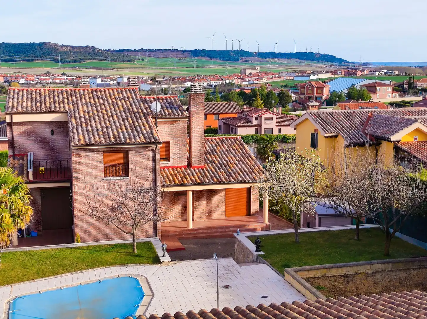 Vista exterior de Casa o chalet en venta en Villalobón con Calefacción, Jardín privado y Terraza