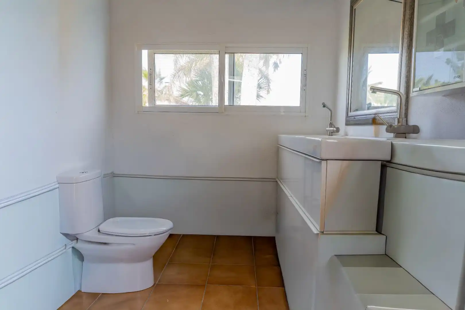 Baño de Casa o chalet en venta en Petrer con Aire acondicionado, Calefacción y Jardín privado