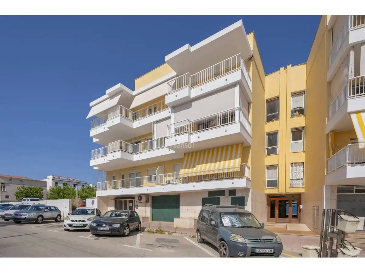 Vista exterior de Apartamento en venta en Maó - Mahón con Jardín privado, Terraza y Piscina