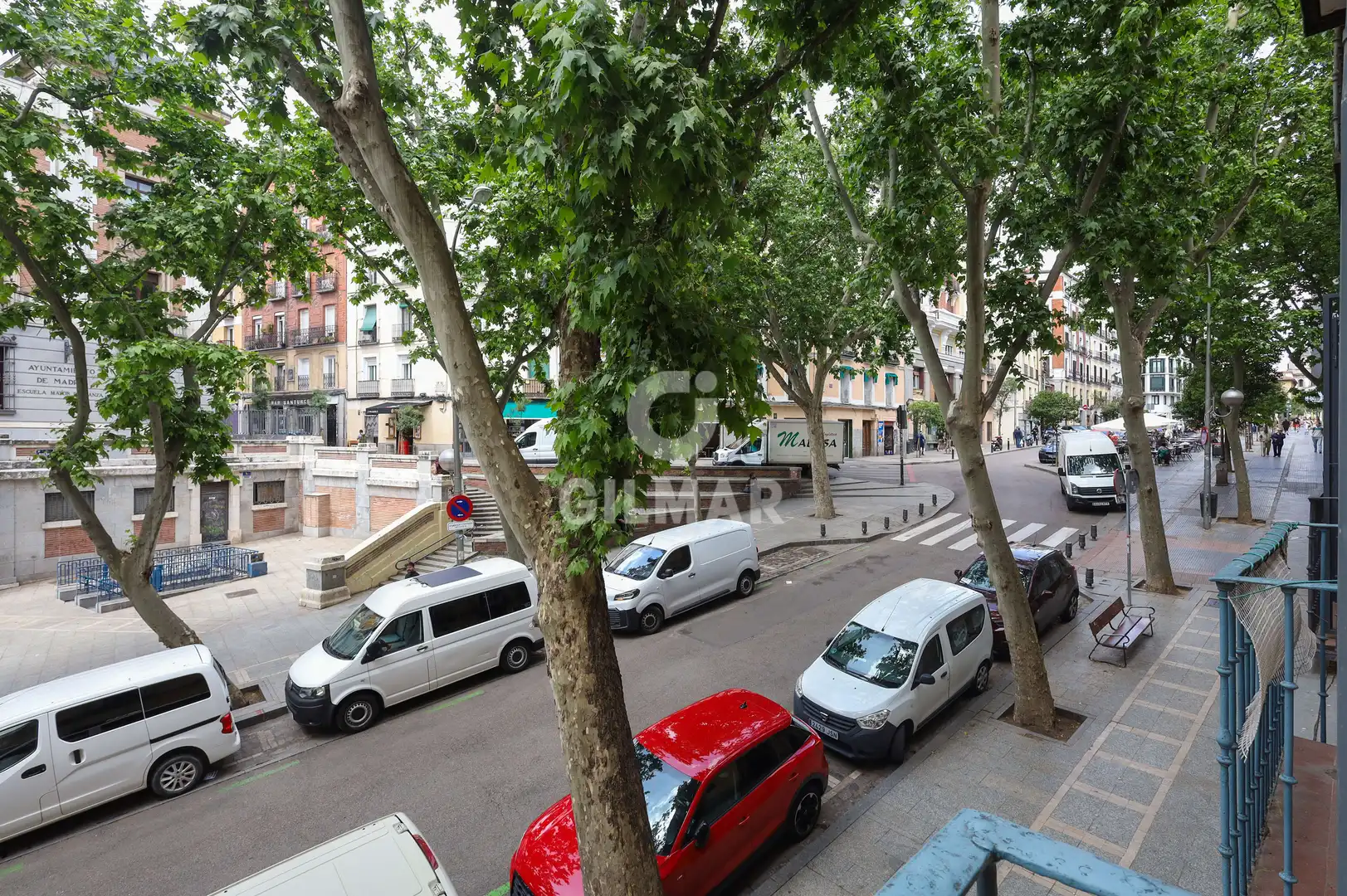 Vista exterior de Pis en venda en Madrid amb Calefacció i Moblat