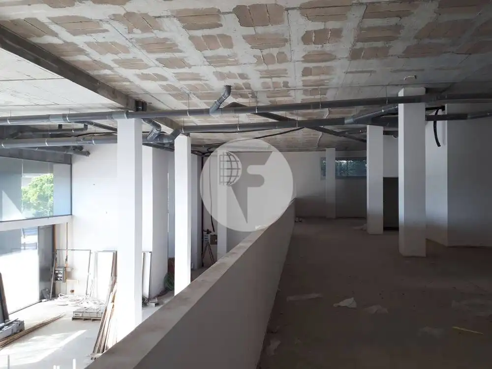 Local comercial en alquiler en Fontsanta - Fatjó, imagen 7