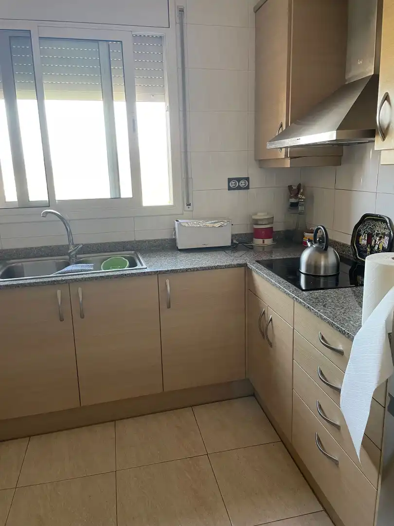 Küche von Wohnung zur Miete in Cerdanyola del Vallès mit Heizung, Privatgarten und Ofen