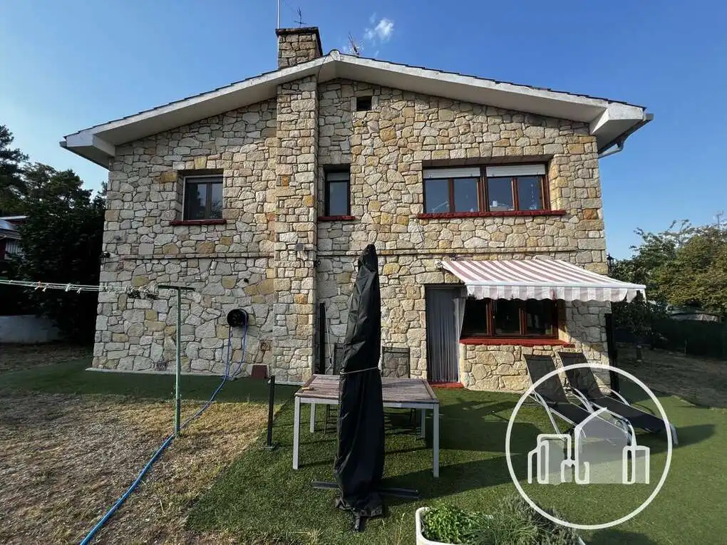 Casa in vendita a Valle de Tobalina, imagen 2